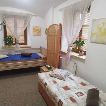 Renovujeme prostory našeho Denního stacionáře Meduňka Renovujeme prostory našeho Denního stacionáře Meduňka